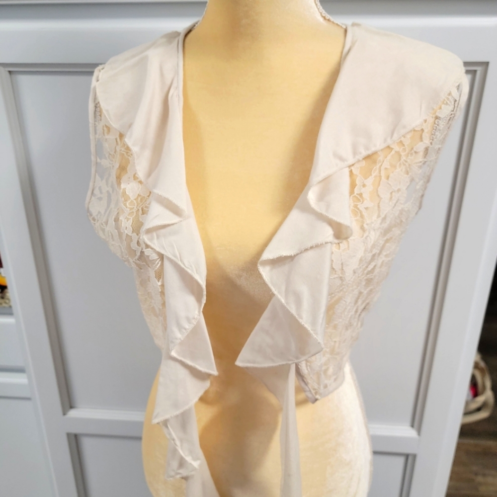 Rancho Estancia Sleeveless Vest NWT Open Front Cardigan Cream Floral Lace Medium